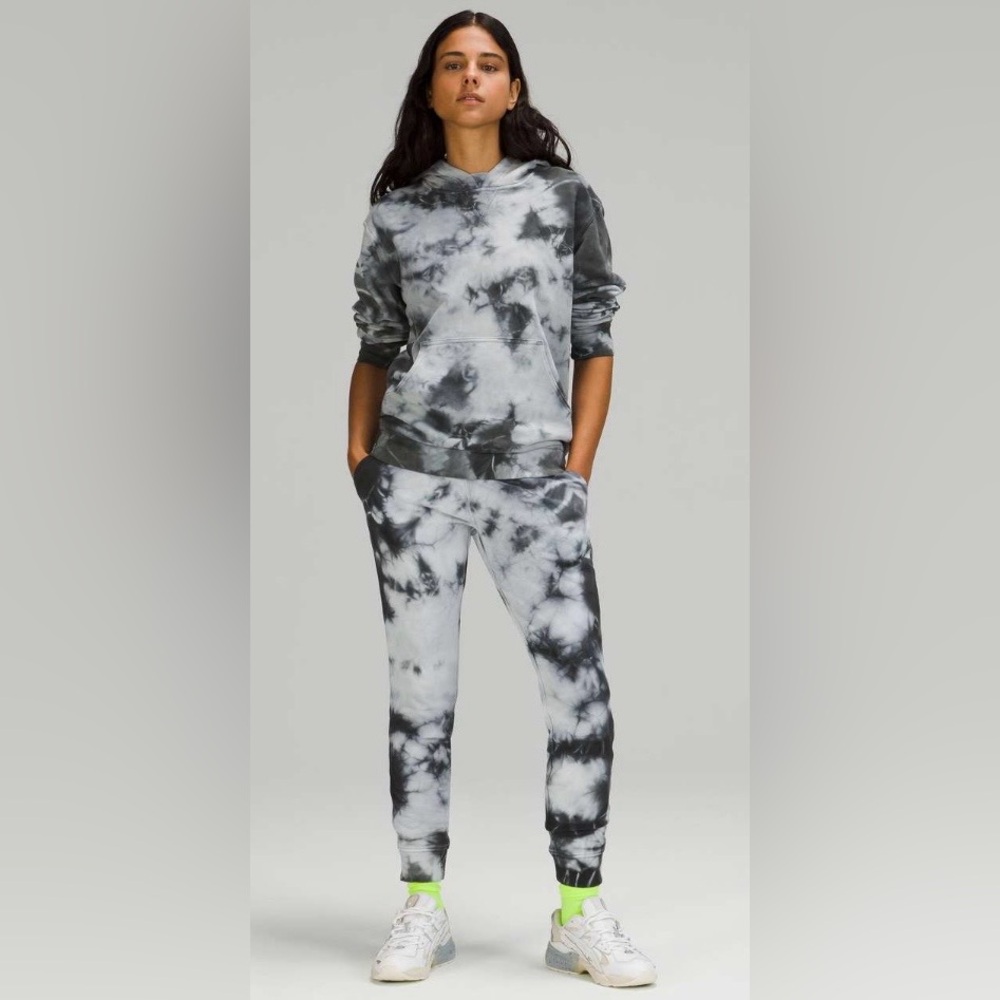 031 Lululemon Warm Down Jogger *Earth Dye EUC